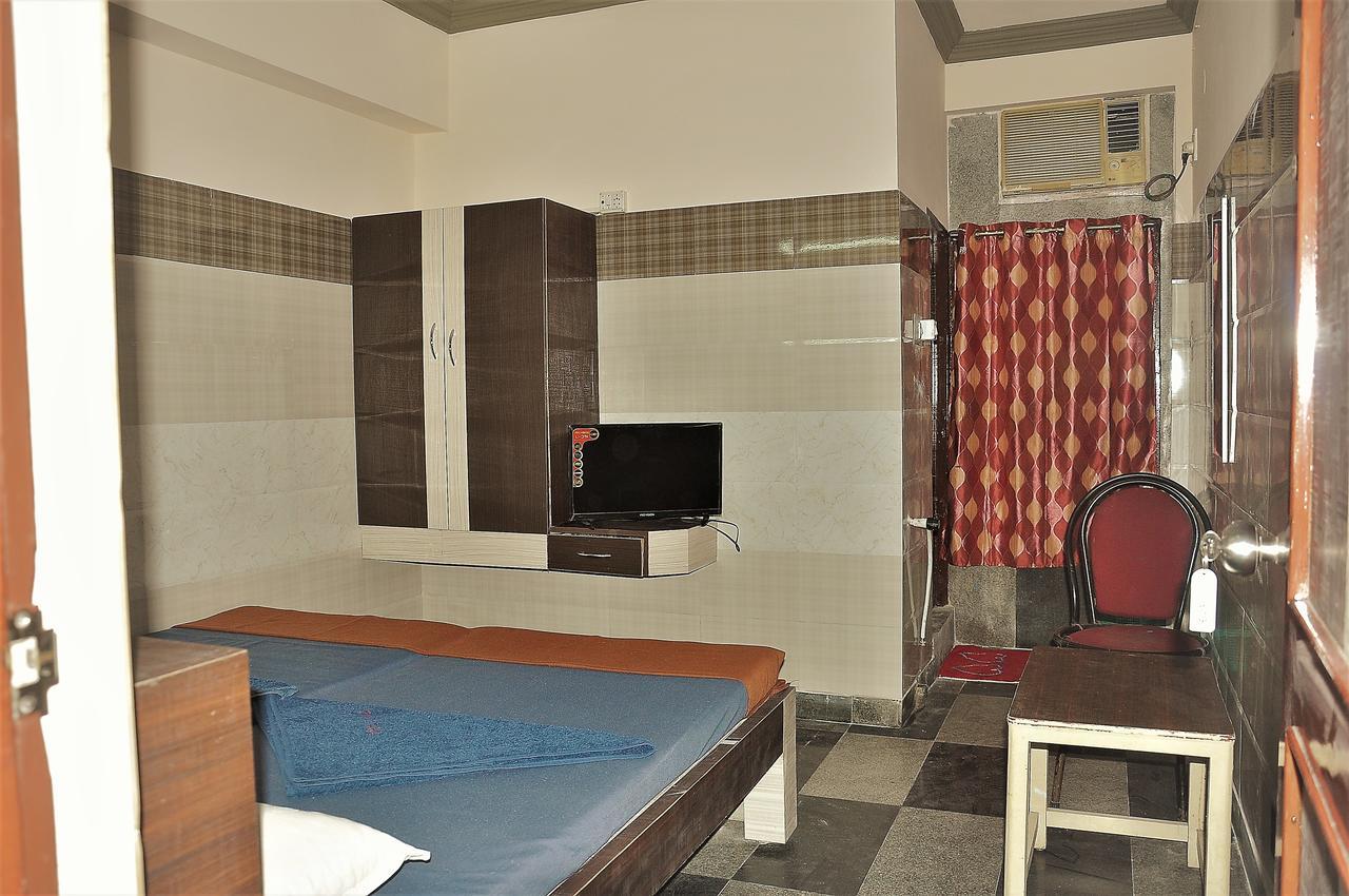 Hotel Mim Park Кумбаконам Экстерьер фото